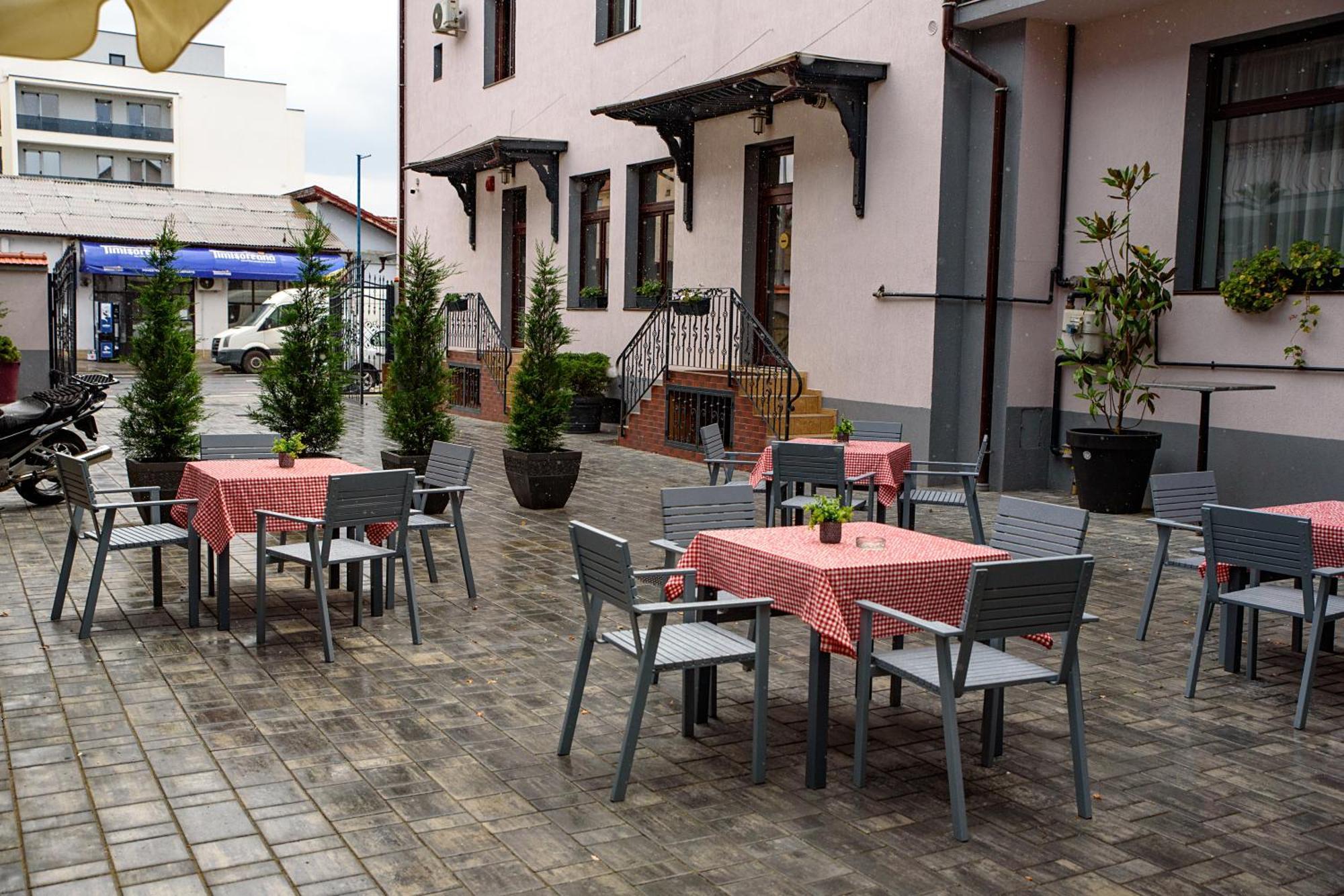 Hotel Stefani Sibiu Extérieur photo