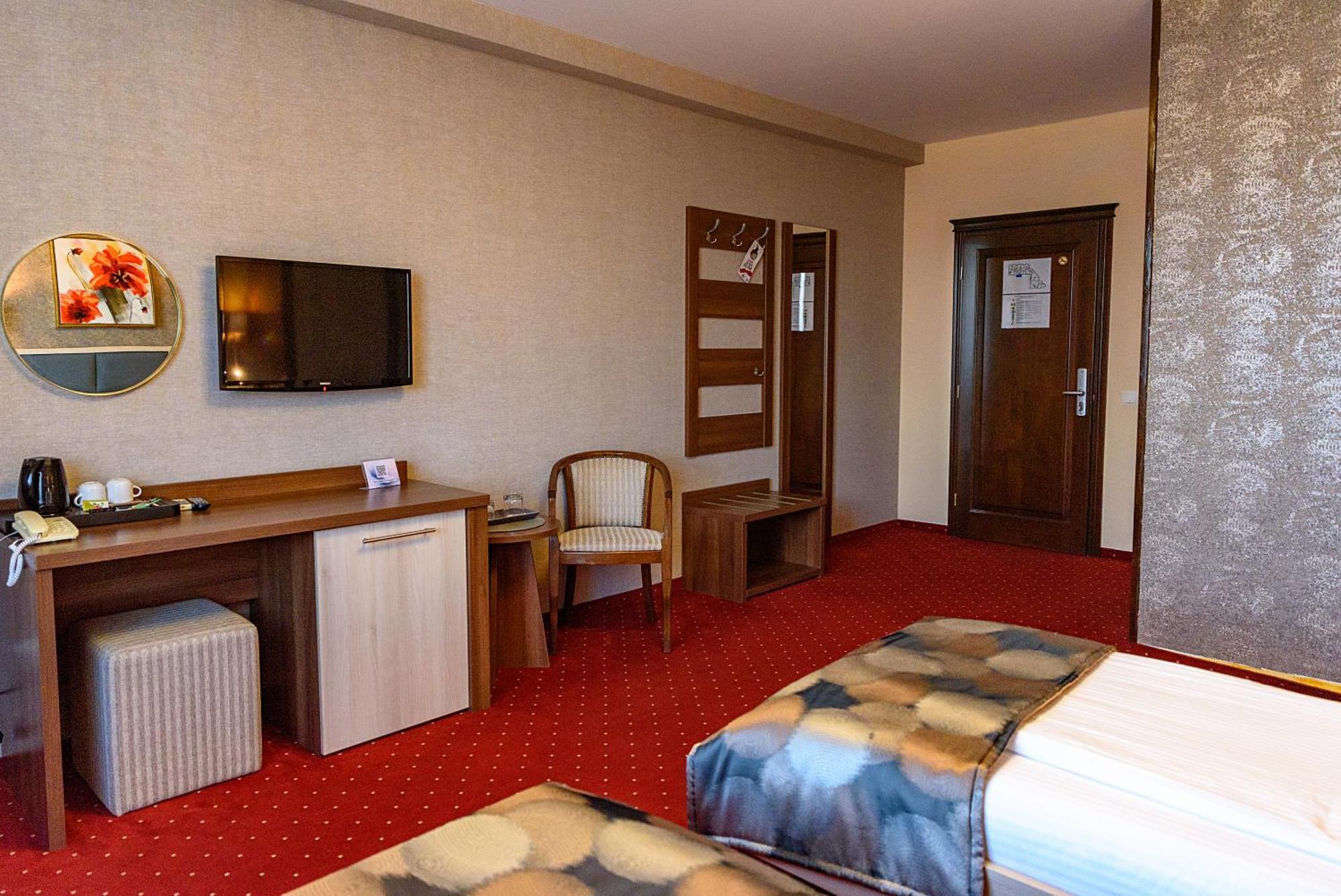 Hotel Stefani Sibiu Extérieur photo
