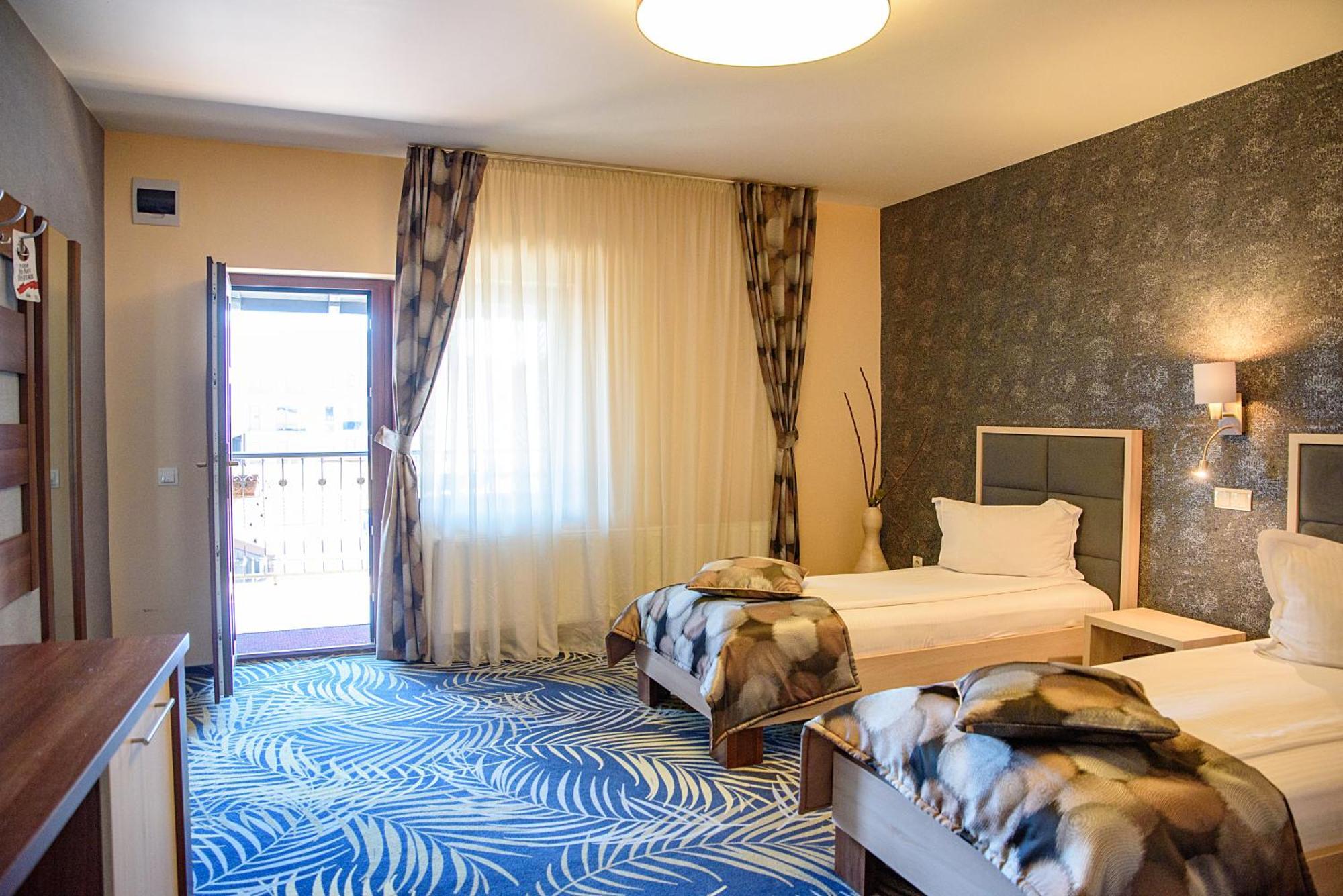 Hotel Stefani Sibiu Extérieur photo