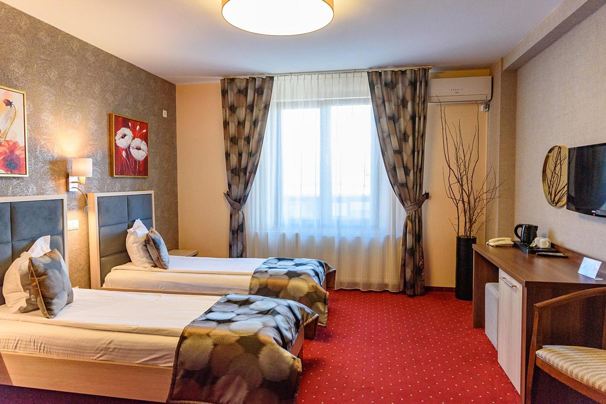 Hotel Stefani Sibiu Extérieur photo
