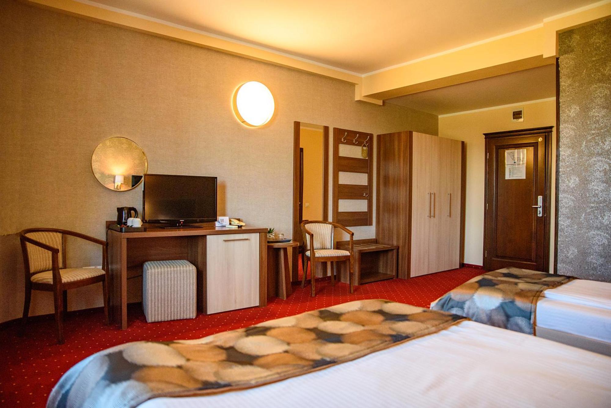 Hotel Stefani Sibiu Extérieur photo
