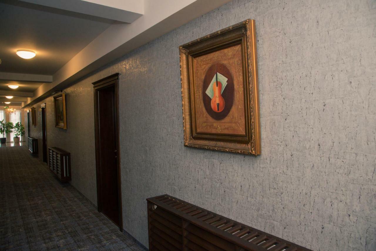 Hotel Stefani Sibiu Extérieur photo
