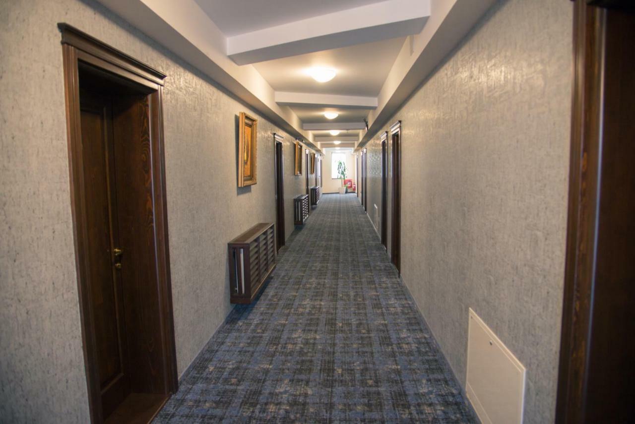 Hotel Stefani Sibiu Extérieur photo