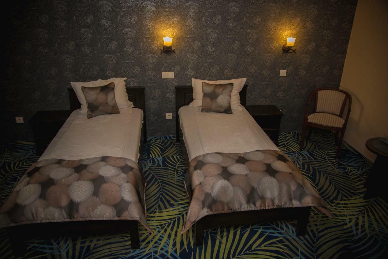Hotel Stefani Sibiu Extérieur photo