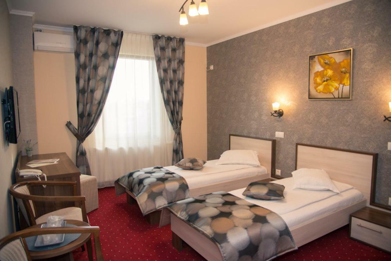 Hotel Stefani Sibiu Extérieur photo